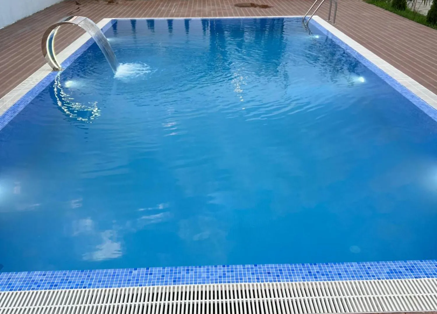 Feel Georgia - Private Villa With Pool , Garden, Bbq & Summer Kitchen In Batumi