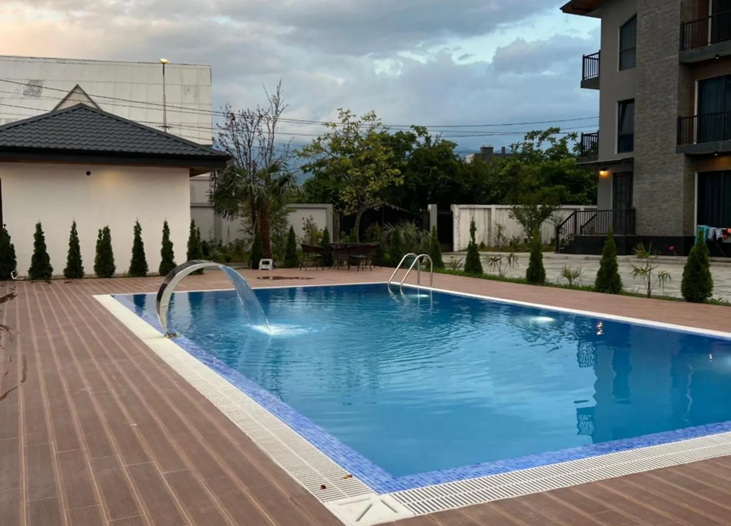 Feel Georgia - Private Villa With Pool , Garden, Bbq & Summer Kitchen In Batumi Georgia