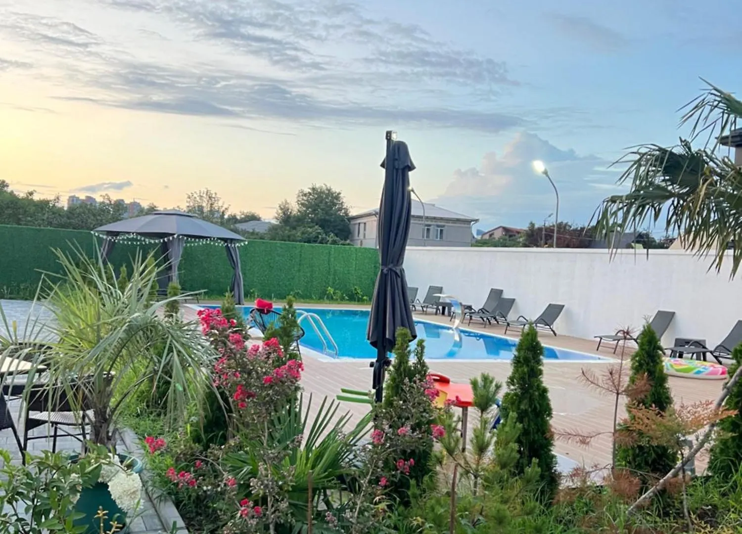 Feel Georgia - Private Villa With Pool , Garden, Bbq & Summer Kitchen In Batumi Georgia