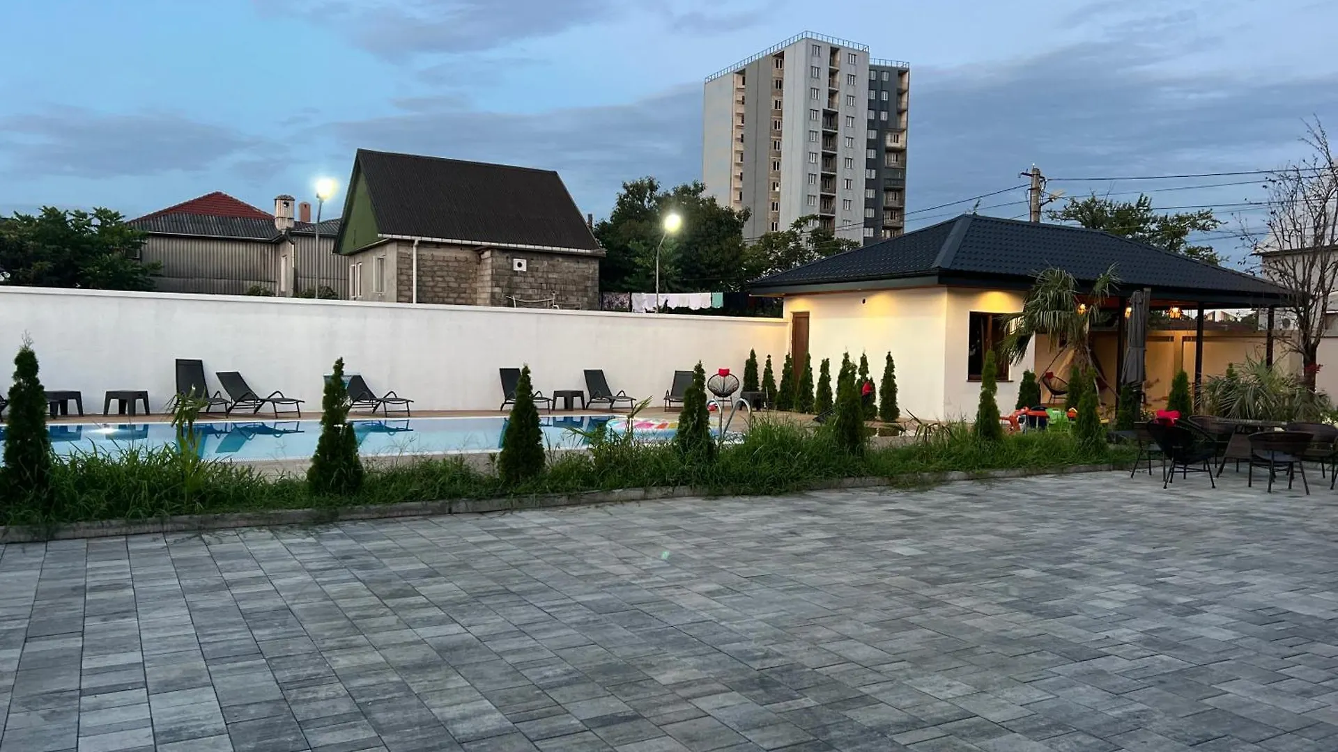 Feel Georgia - Private Villa With Pool , Garden, Bbq & Summer Kitchen In Batum 0*,  Gürcistan
